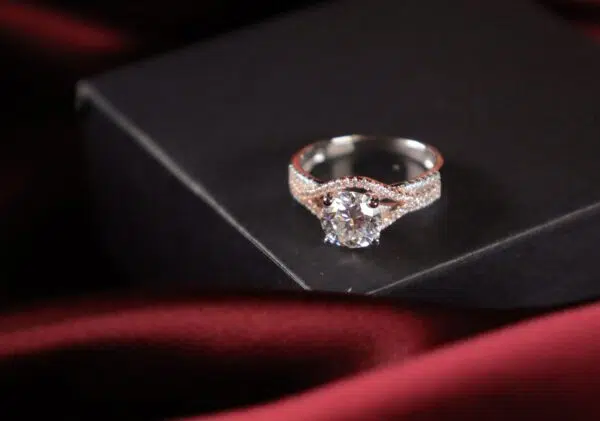 Two Toned Flower Moissanite Ring - Image 2