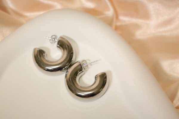 Essential Chunky Hoops - Silver - Image 4