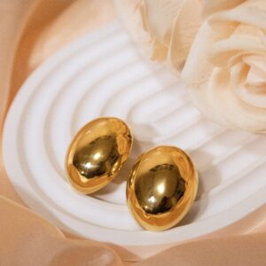 Shell Statement Earrings – Gold