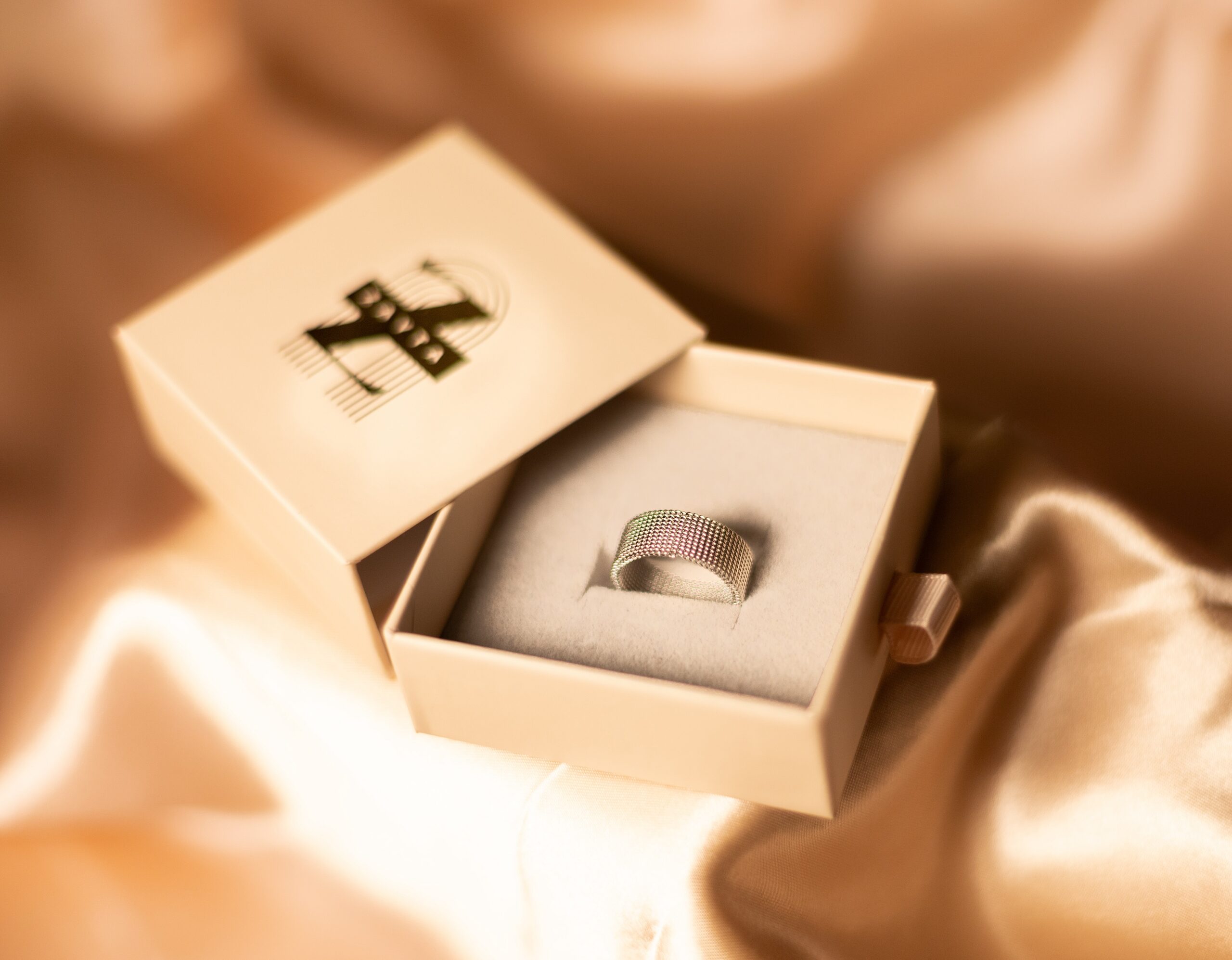 Silver Mesh Ring - Image 4