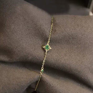 Emerald Dainty Bracelet